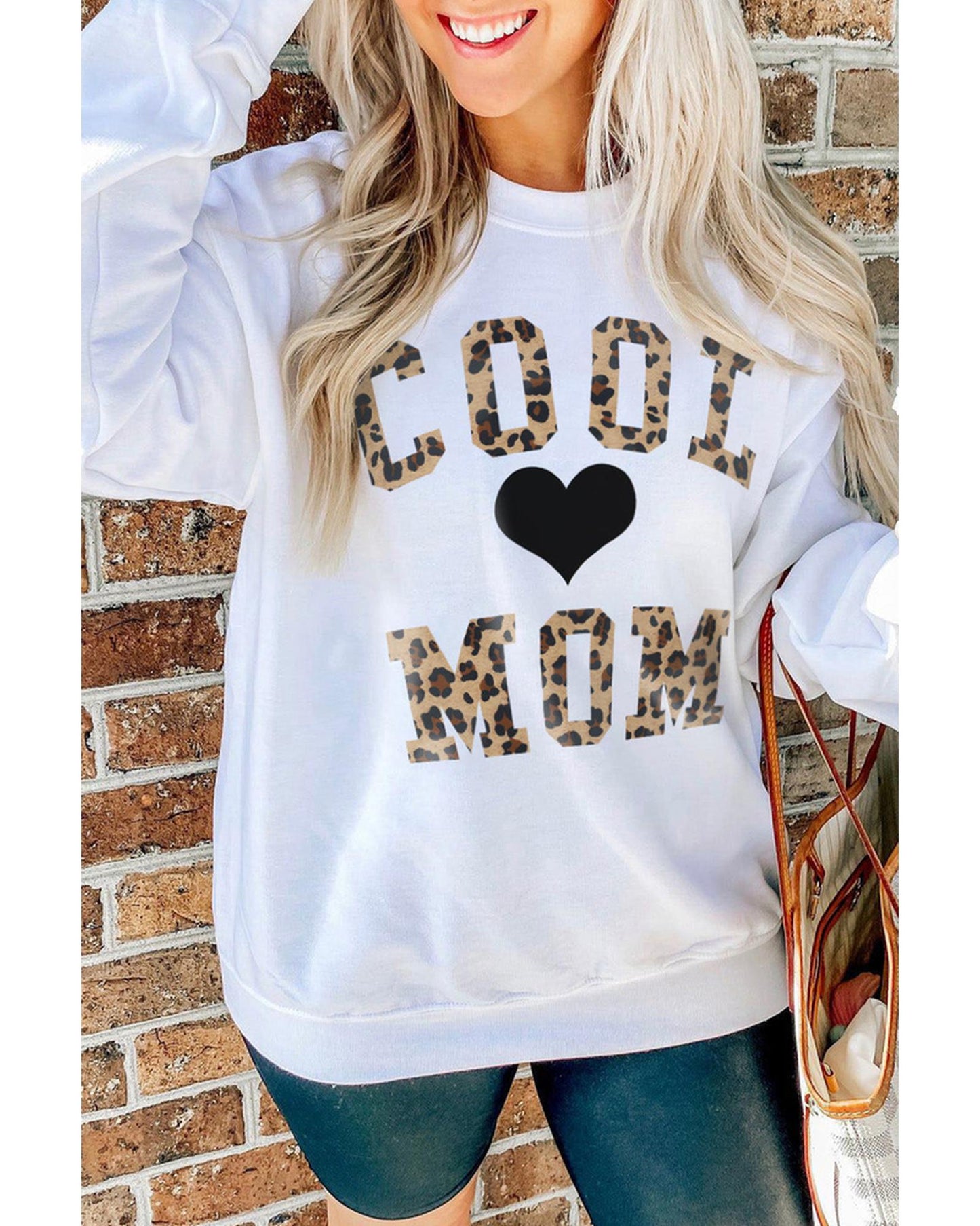 Azura Exchange Leopard Heart Print Pullover Sweatshirt - S