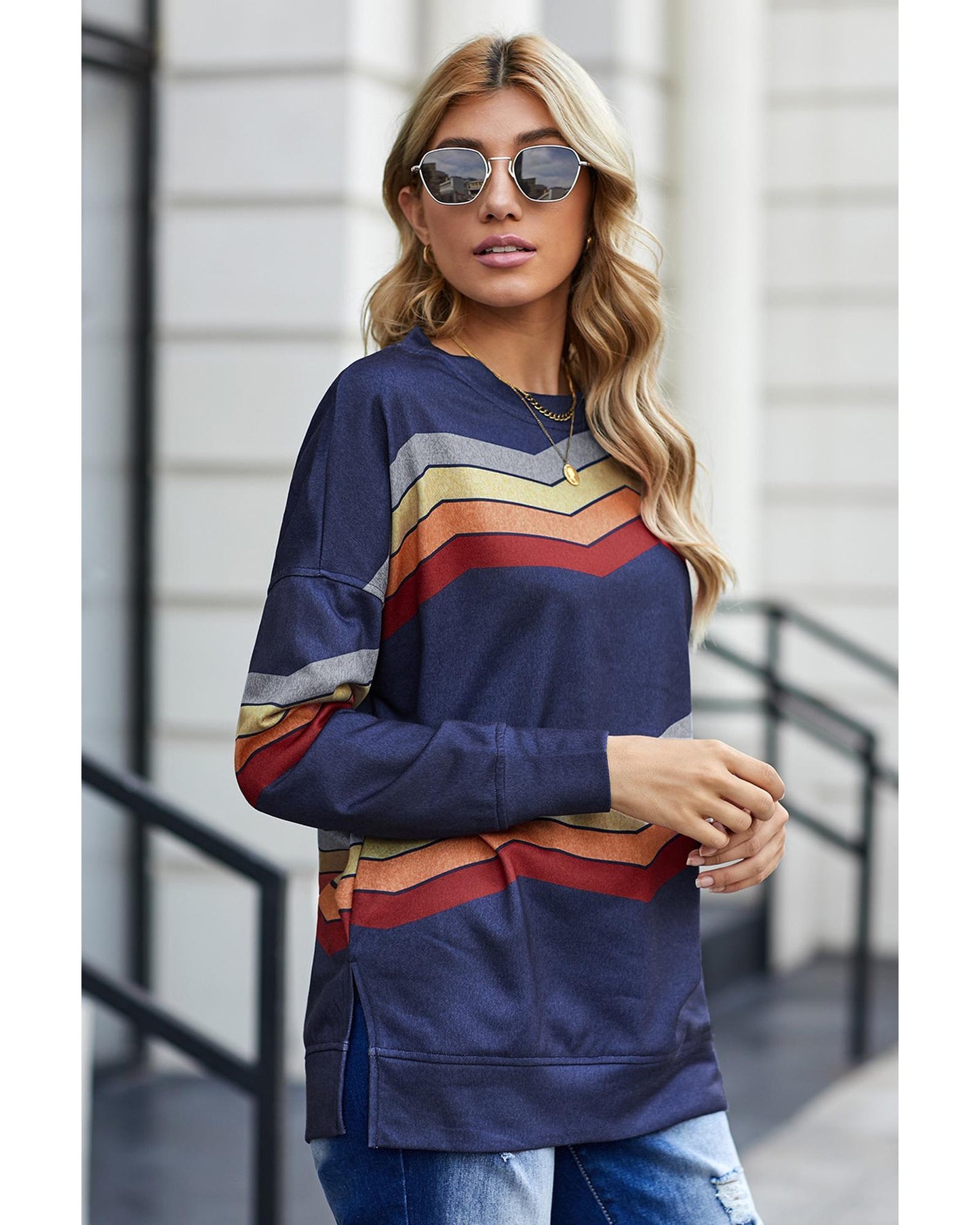 Azura Exchange Classic Color Block Sweatshirt - L