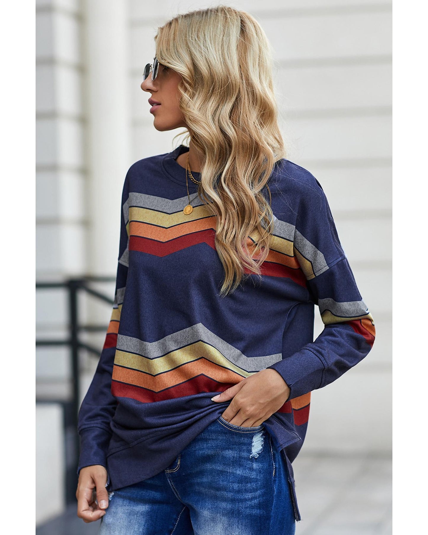 Azura Exchange Classic Color Block Sweatshirt - L