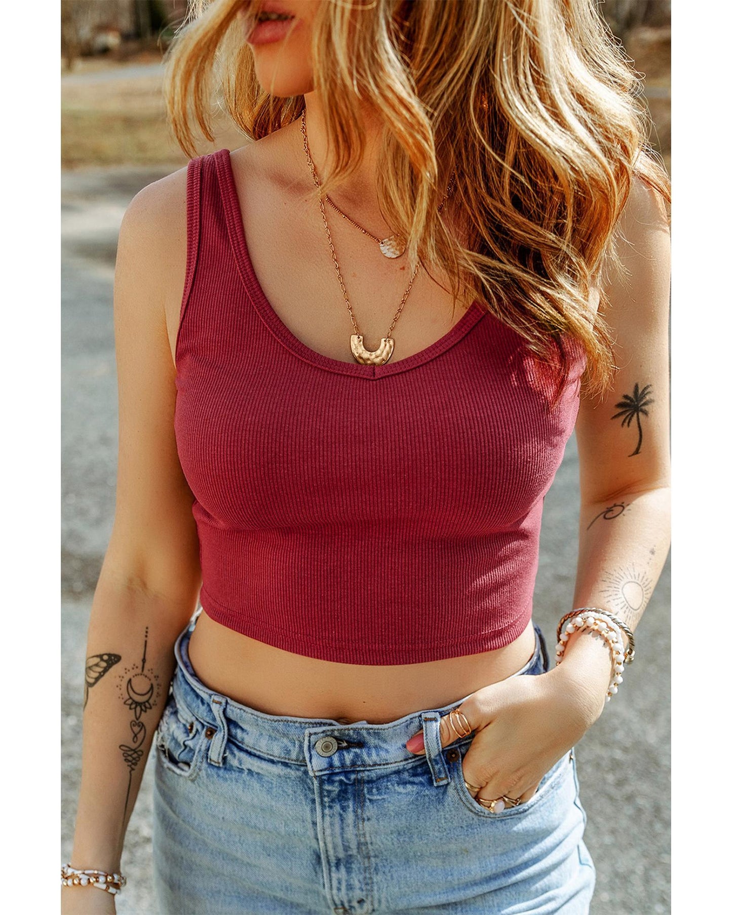 Racing Red Ribbed Knit Sheath Sleeveless Crop Top - L