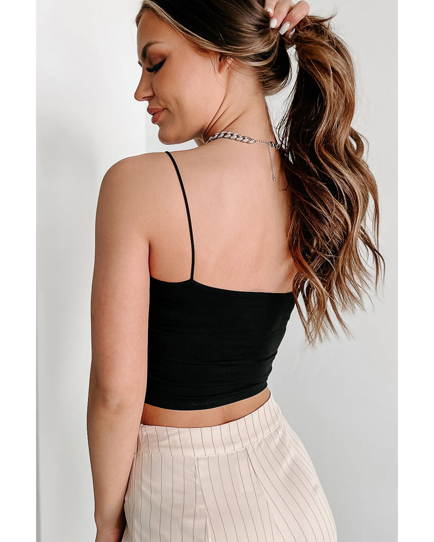 Black Spaghetti Strap Skinny Fit Cropped Tank Top - L
