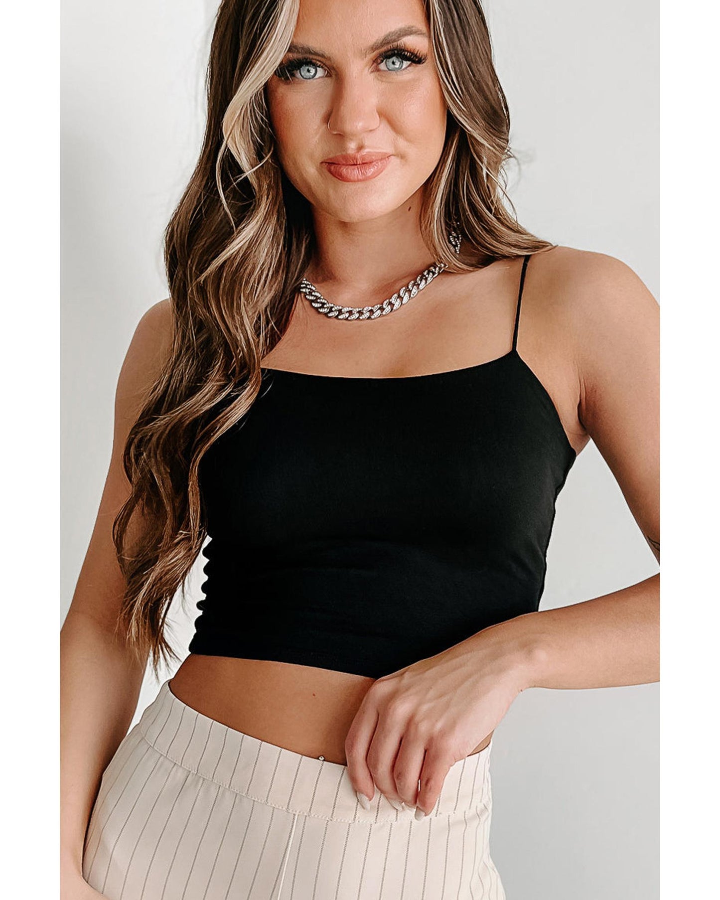 Black Spaghetti Strap Skinny Fit Cropped Tank Top - M