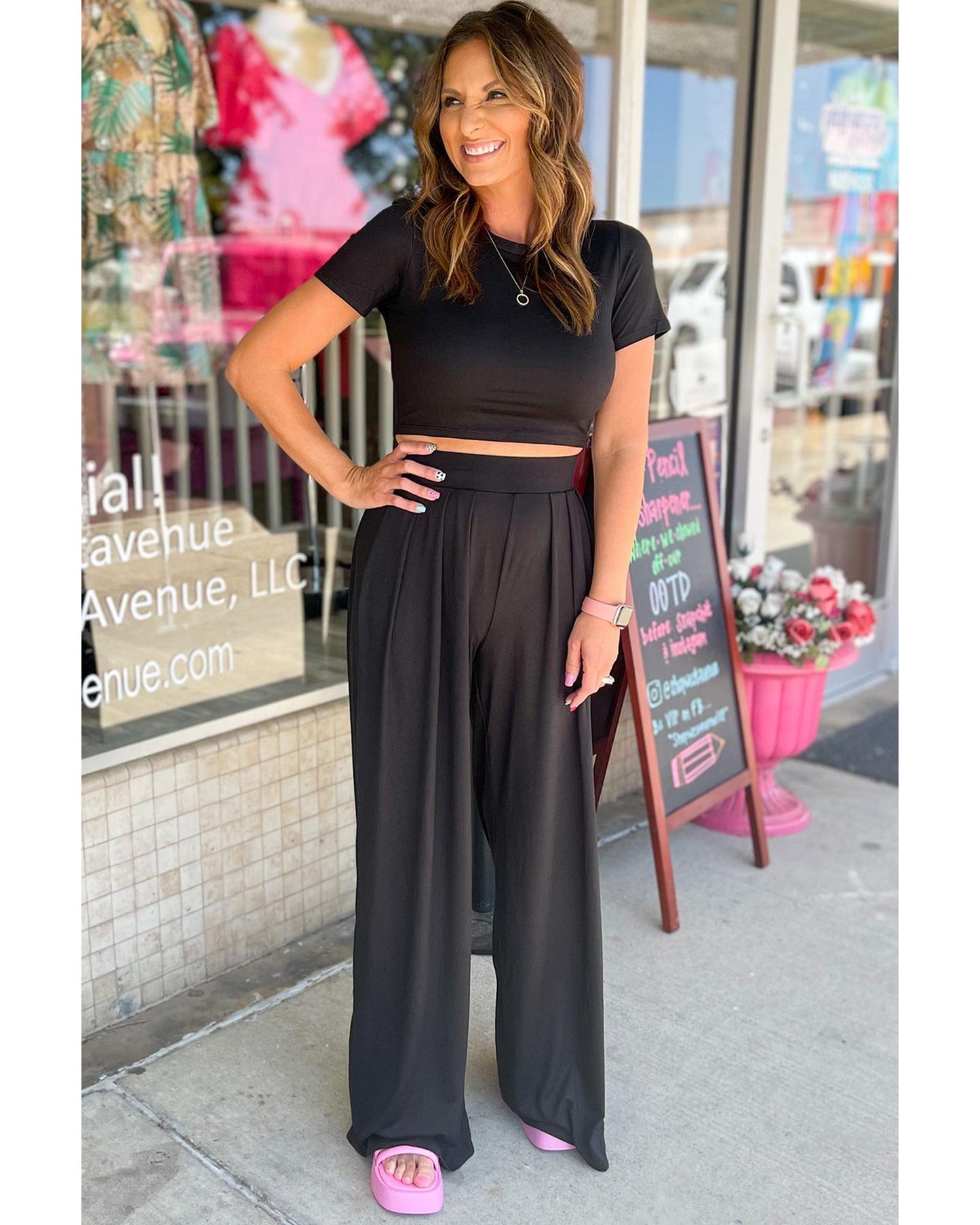Black Slim Fit Crop Top and Pleated Wide Leg Pants Set - XL