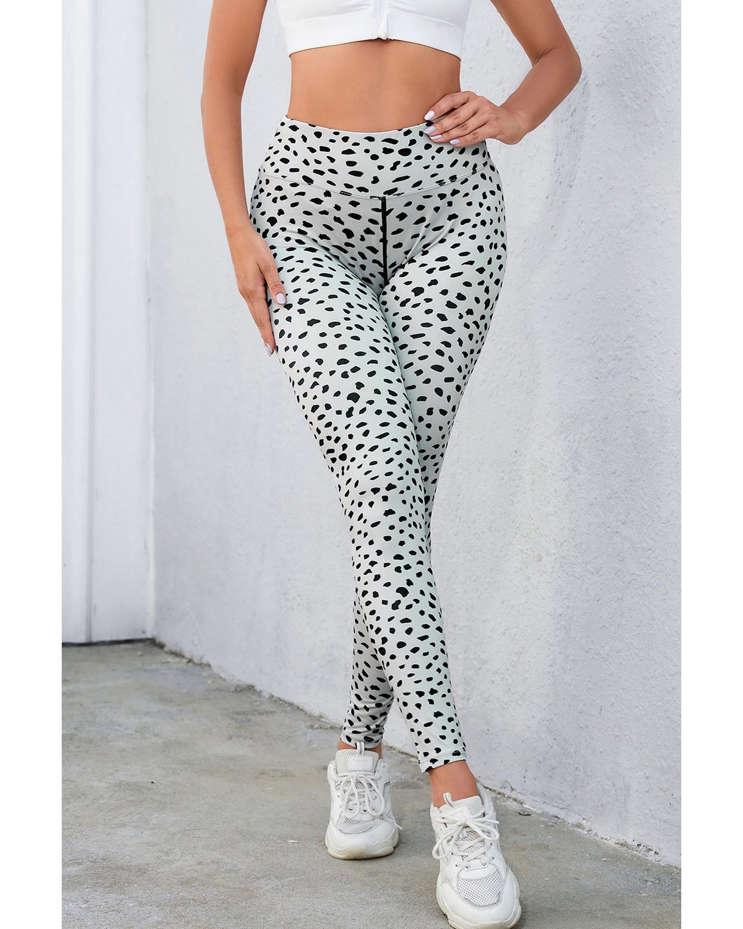 Azura Exchange Dalmatian Spots Printed Stretchy High Waist Leggings - XL