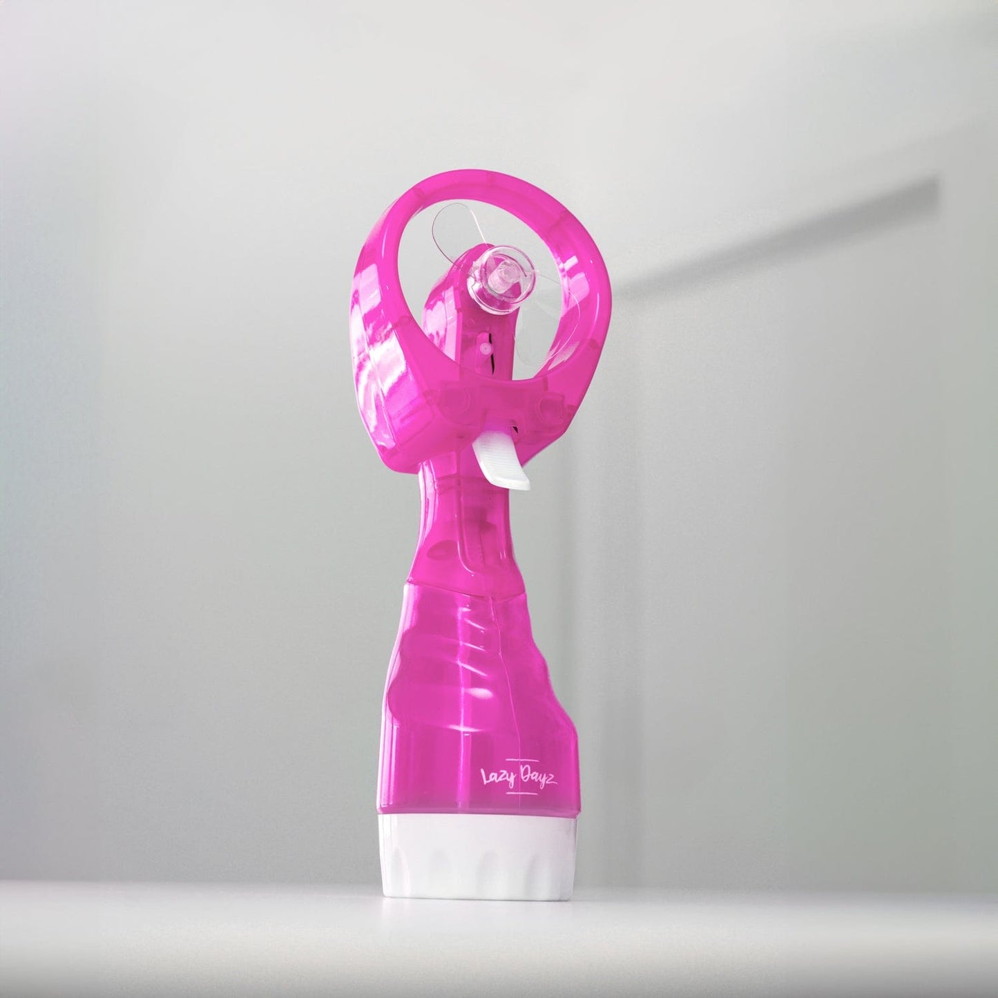 Lazy Dayz Water Spray Fan - Pink